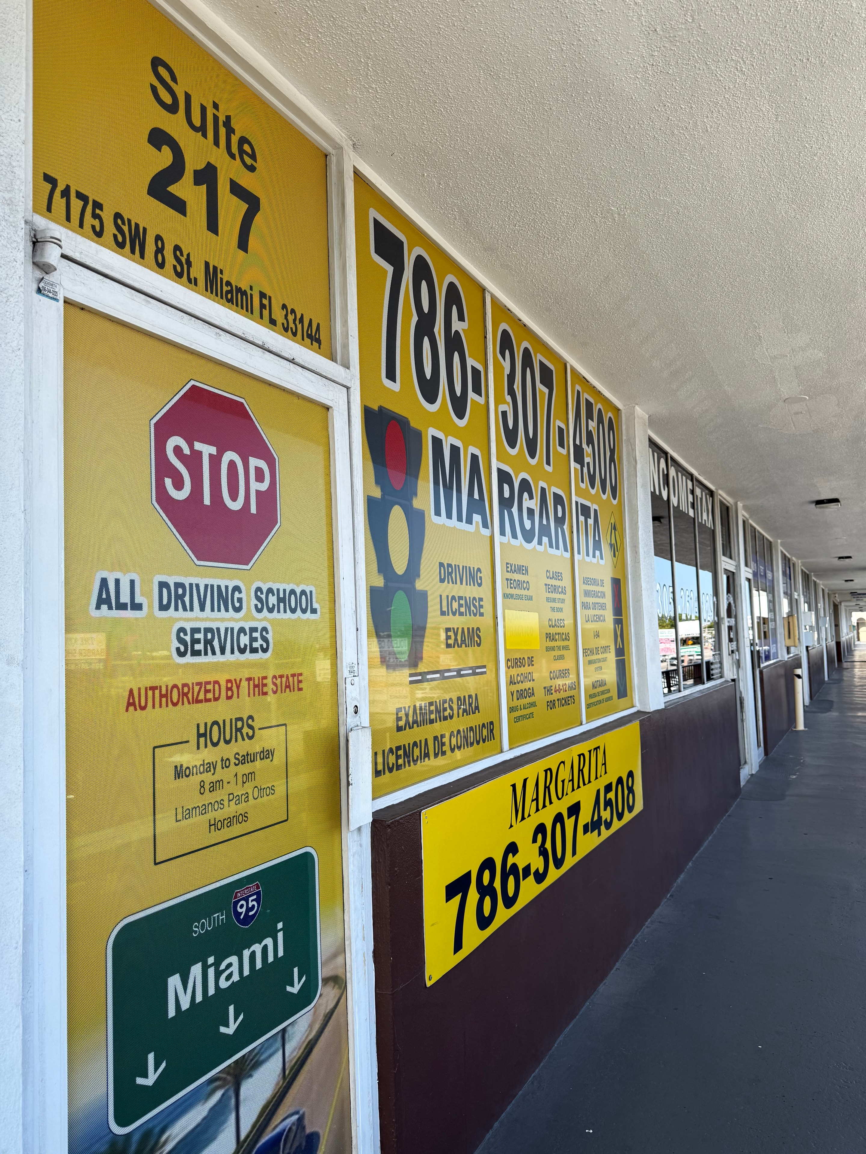 Fachada — Margarita Driving School